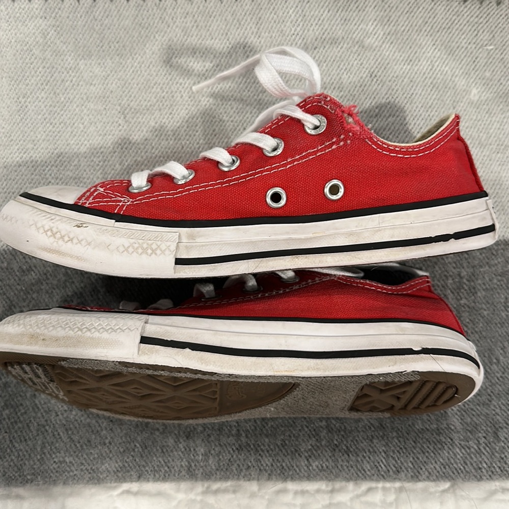 CONVERSE KIDS ALL STAR LOW TOPS SIZE 12 1/2 - Picture 9 of 14